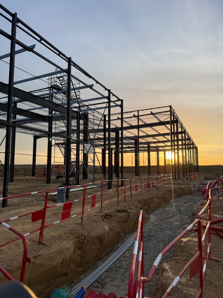 John's Lift – chantier montage structure métallique, travaux en hauteur
